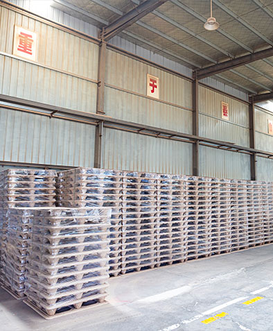 Welche Schlüsselfaktoren sind bei der Auswahl von Palettenstapelzubehör zu berücksichtigen?